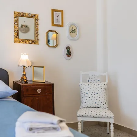 Petite Maison * Salerno